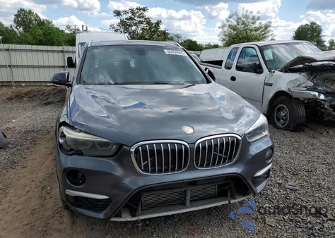 2016 BMW X1 xDrive28I z USA, uszkodzony, nr VIN WBXHT3C31GP881961